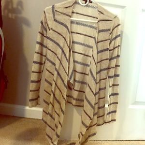 Tan cardigan with blue details